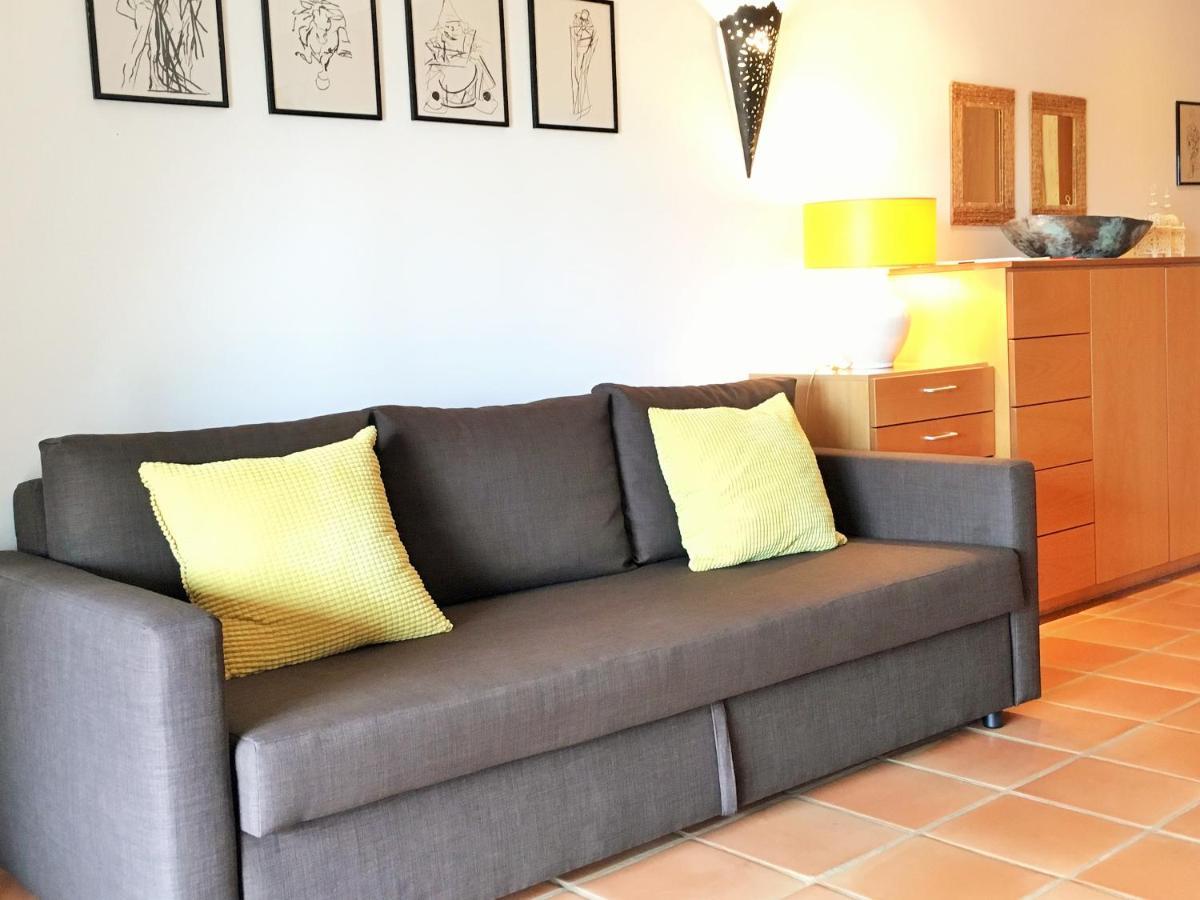 Apartamento T1 em Lagos com piscina e garagem Exterior foto